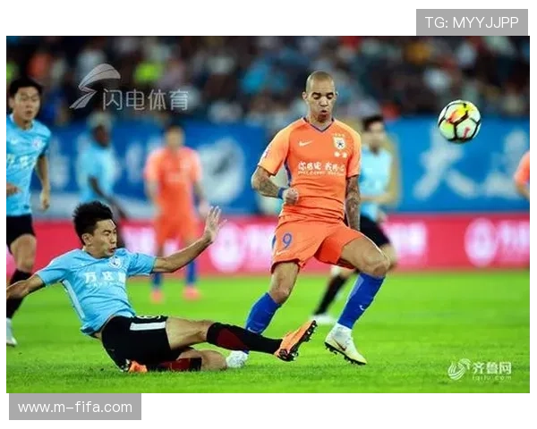 帕夫洛维奇手球争议，VAR介入未判点球